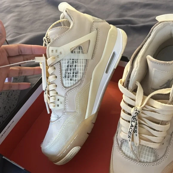 OFF WHITE 4’s!!! Only worn twice!!!!! - Picture 7 of 9